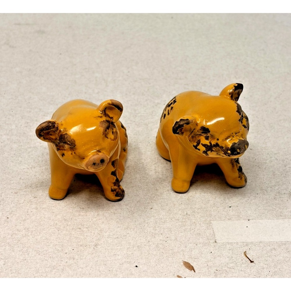 Vingate Lot of 2 Cute Yellow Ceramic Pig Figurines Distressed Farmhouse Decor